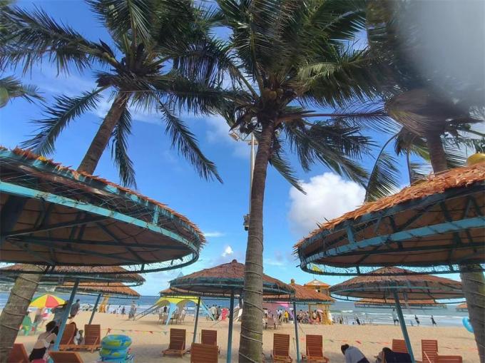 latest company news about Seafood, Sunsets & Sand: Hiner-Pack's Unforgettable Hailing Island Escape 3